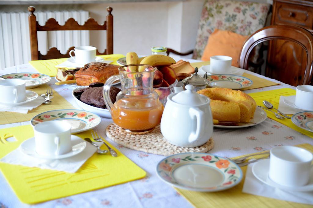 Casa Giordano Bed & Breakfast Mombello Monferrato ภายนอก รูปภาพ
